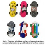 FC Tech Deck Gumowe Bendy Boards Blind Bag 10,5 cm x 13,5 cm w Display (36) - obrazek 2