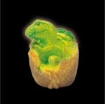 JURASSIC REVIVAL BABY DINO IN EGG WITH LIGHT + SOUND 6 ASSORTED IN DISPLAY (12) - obrazek 4